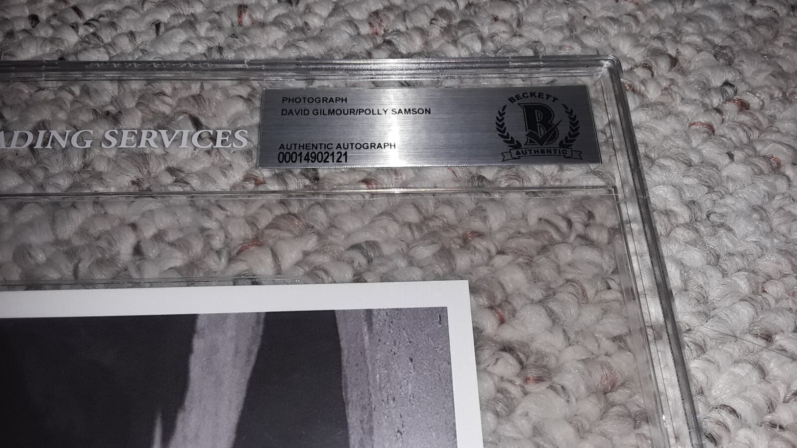 2) DAVID GILMOUR SIGNED POLLY SAMSON SIGNED AUTO PICTURE AND YES,I HAVE GHOSTS Без бренда - фотография #4