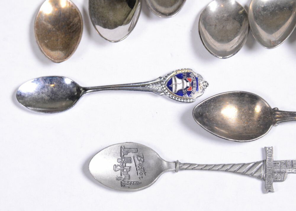 (11) Souvenir Spoons: Rudesheim ARIZONA Ettlinger KEUKENHOF Holland BAHAMAS  Без бренда - фотография #4