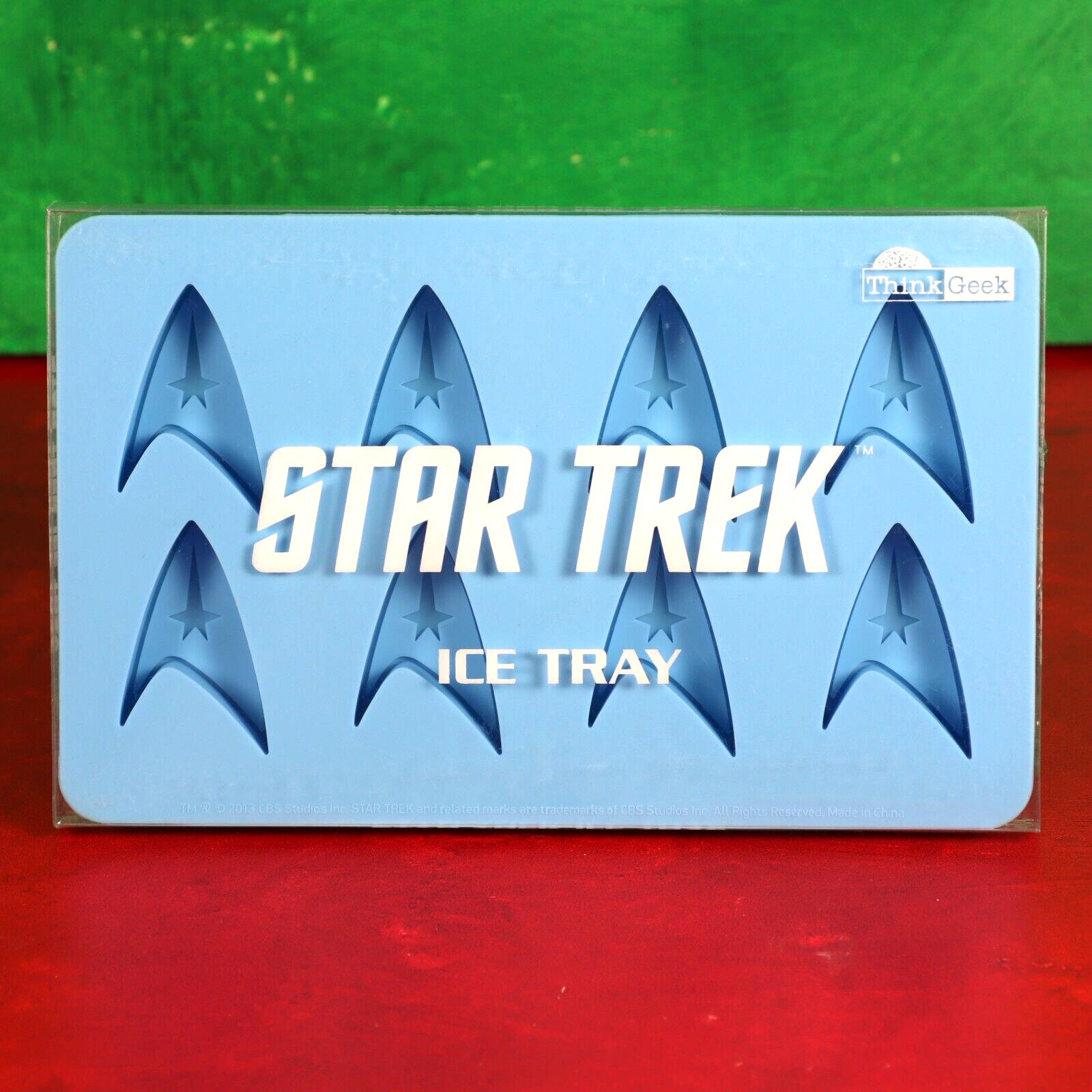 Star Trek TOS Starfleet Silicone Ice Cube Tray Think Geek 8 Cubes 2013 Sealed Think Geek Does Not Apply
