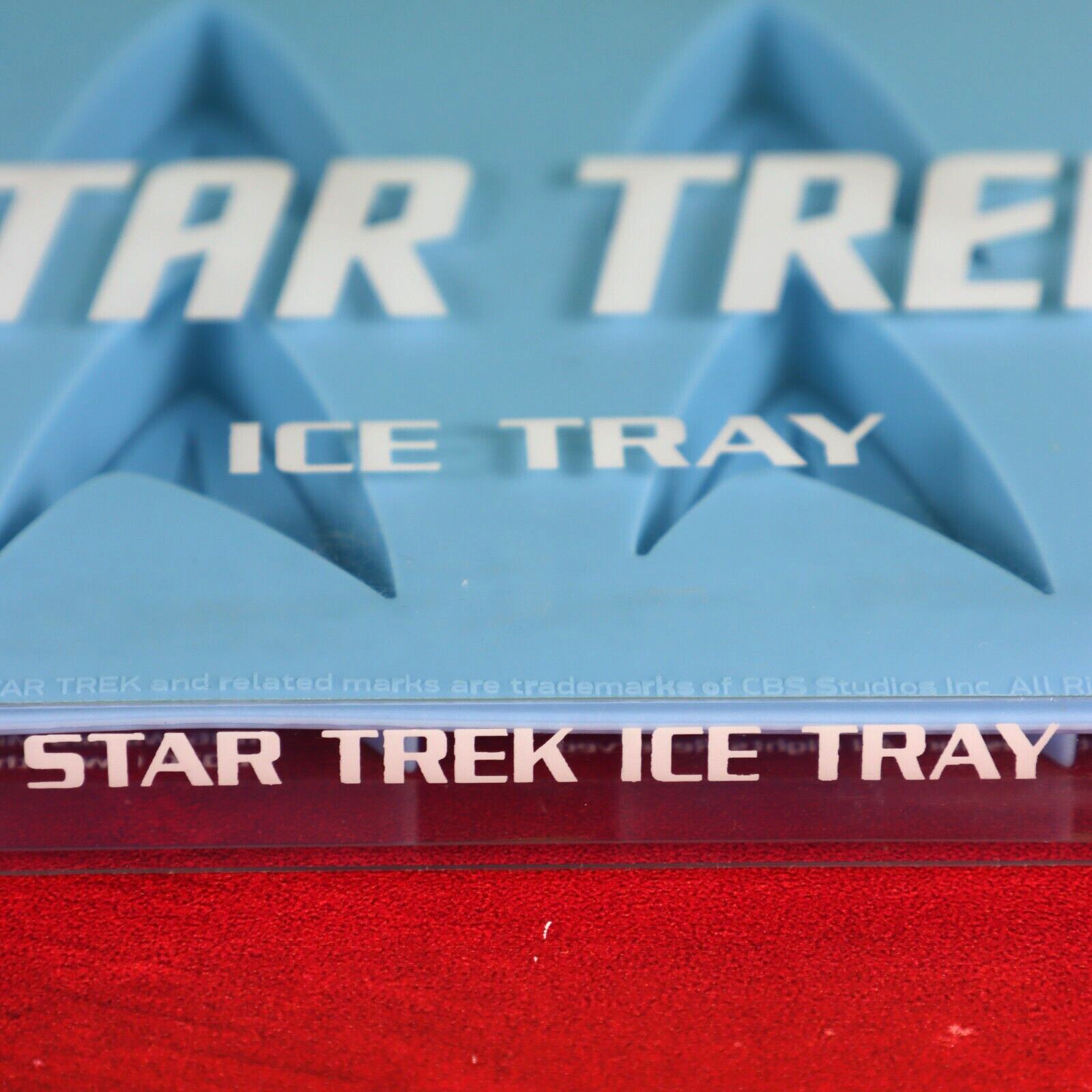 Star Trek TOS Starfleet Silicone Ice Cube Tray Think Geek 8 Cubes 2013 Sealed Think Geek Does Not Apply - фотография #6