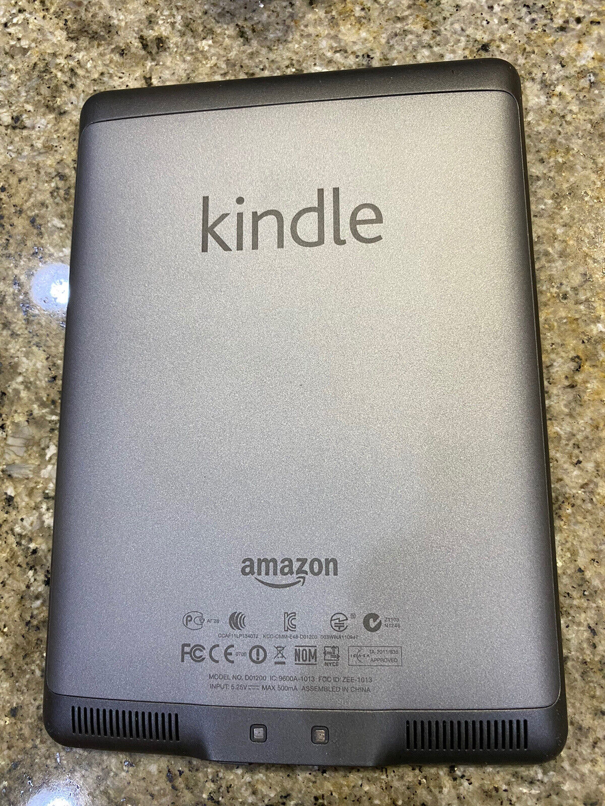 Amazon Kindle Touch (4th Gen) 4GB, Wi-Fi, 6in - Silver-Not Working-PARTS ONLY Amazon - фотография #2