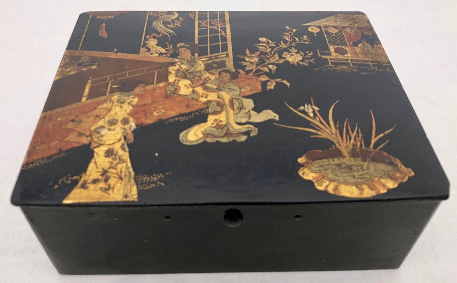 Set of Three French Lacquered Boxes in Black, Red with Gilt Birds and Scene Red - фотография #2