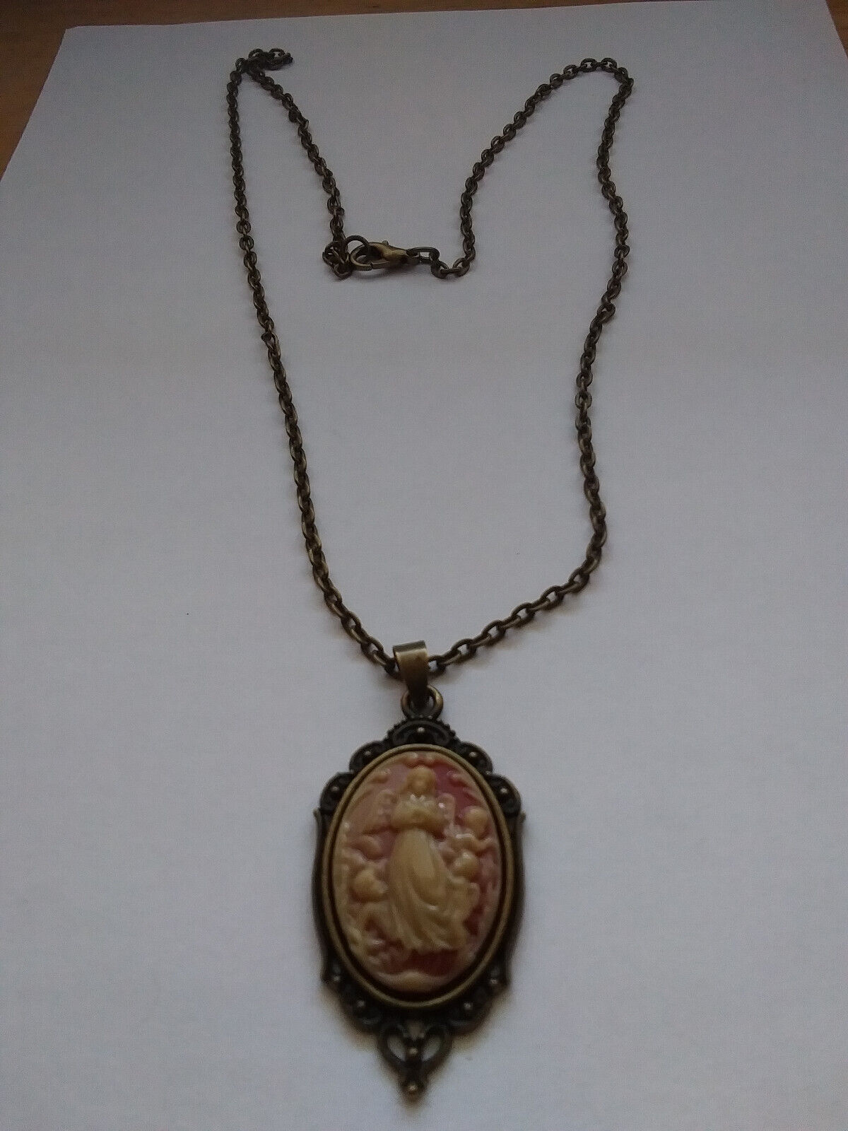 Rococo Guardian Angel Cameo pendant Ivory Shell look bronze chain necklace OOAK! Handmade - фотография #3