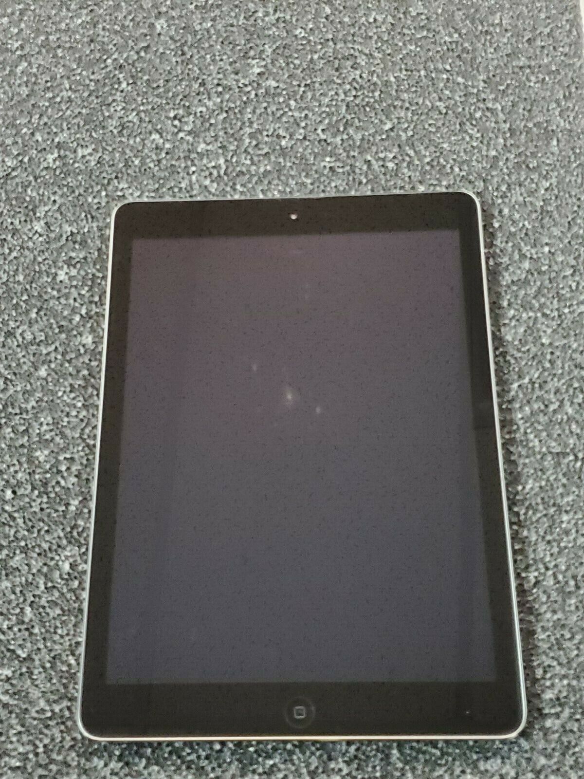 Apple iPad Air 1st Gen. - 16GB 9.7 in - Space Gray(MD785LL/A) grade c lot of 10 Apple - фотография #2