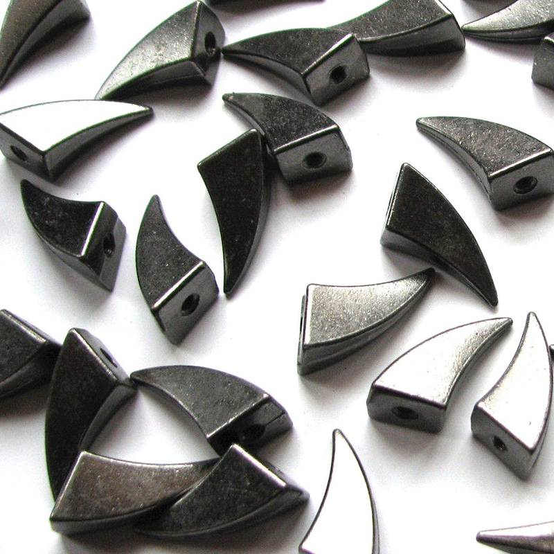 17MM 5Pcs Dragon Claw Spike & Studs - Black Gunmetal Screw-Back Does not apply - фотография #2