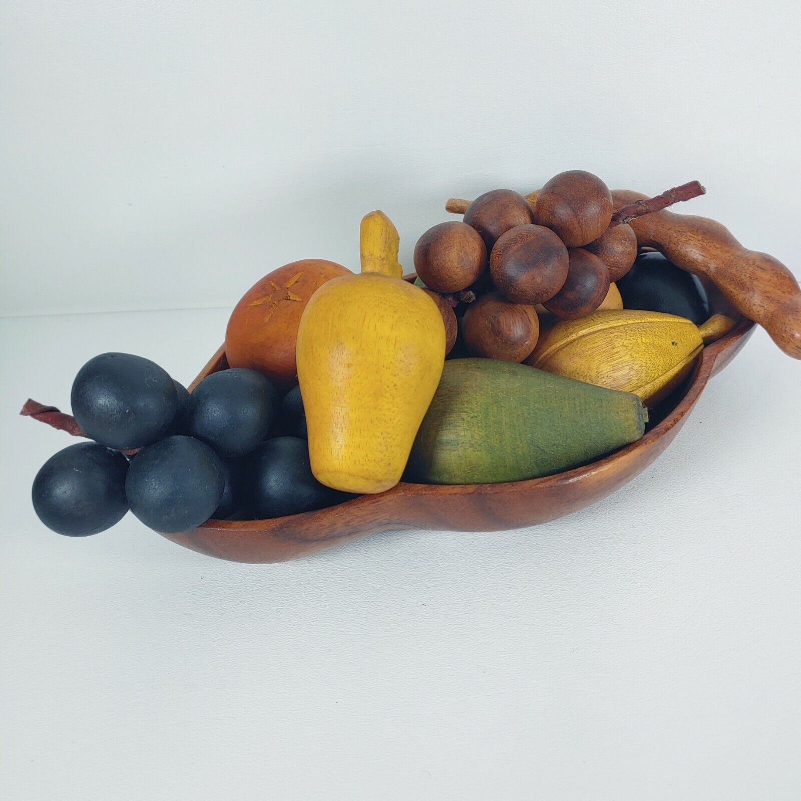 Vintage 11 Piece Hand-Carved & PAINTED Wooden FRUIT & Bowl Set Mid-Century MCM Unbranded NA