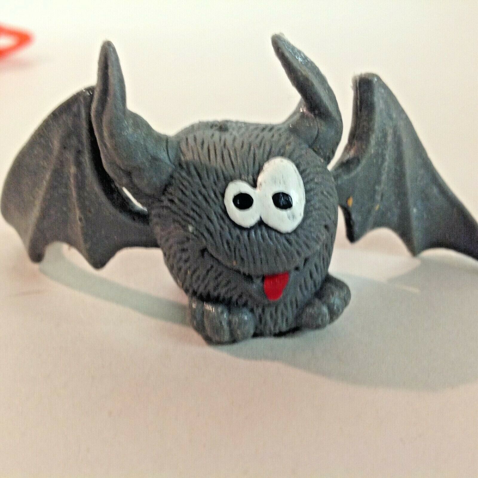 Vintage Lot of 2 Jiggler Monster Finger Puppets Halloween Bat Jack O'Lantern  Unbranded Does Not Apply - фотография #10