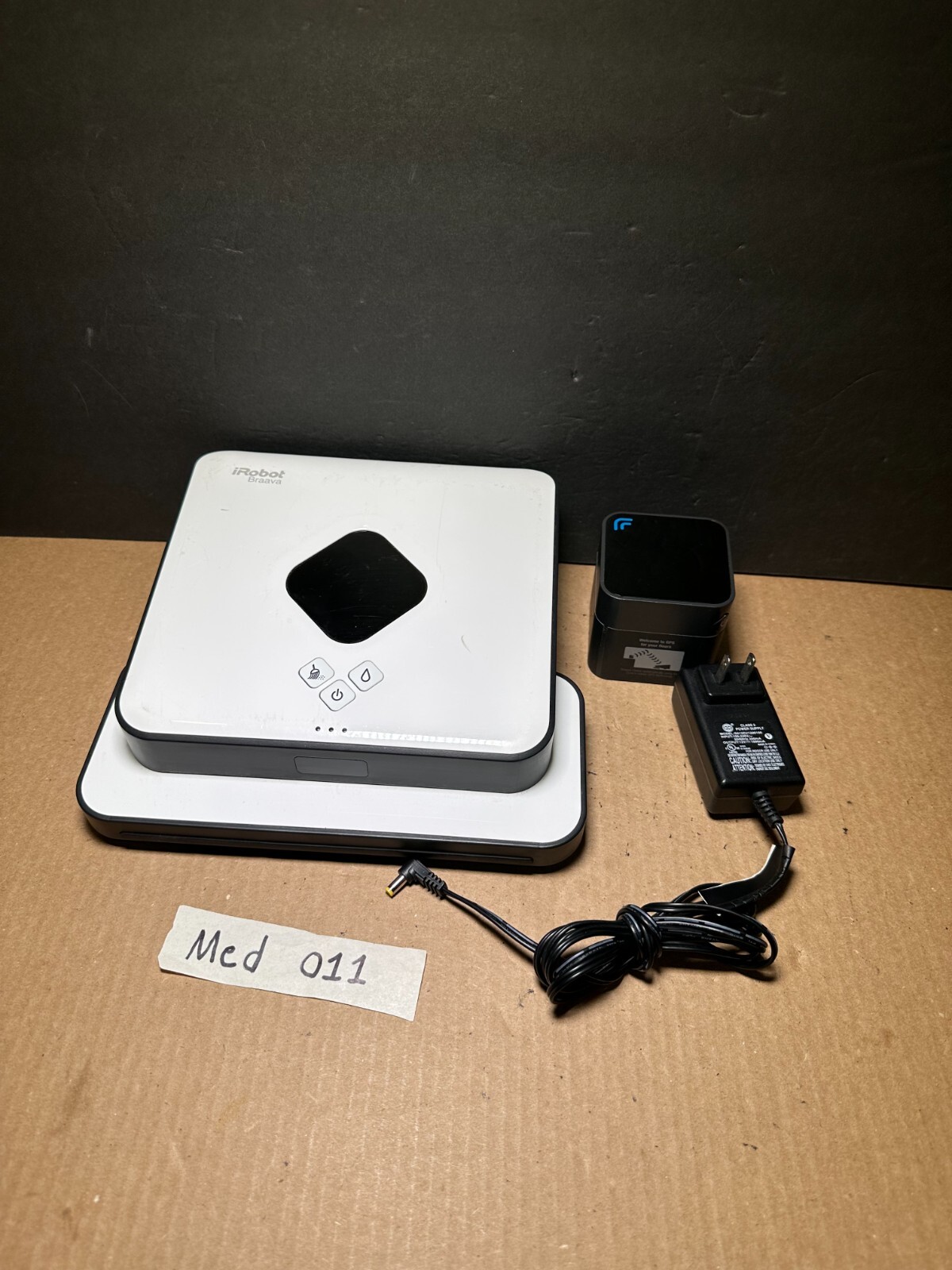 iRobot Braava 320 Floor Mopping Robot - White Tested Ships Fast!!! iRobot iRobot Braava 320
