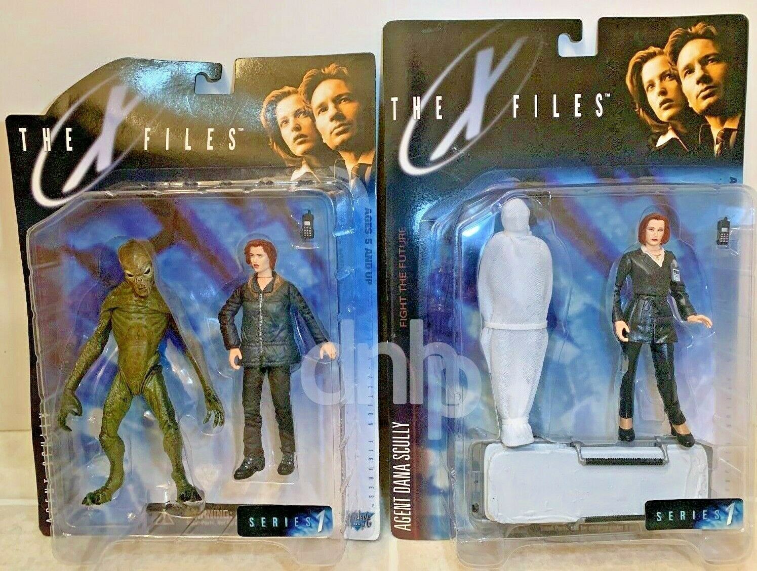 DANA SCULLY LOT (2) McFarlane The X Files Fight The Future Series 1 1990s McFarlane Toys