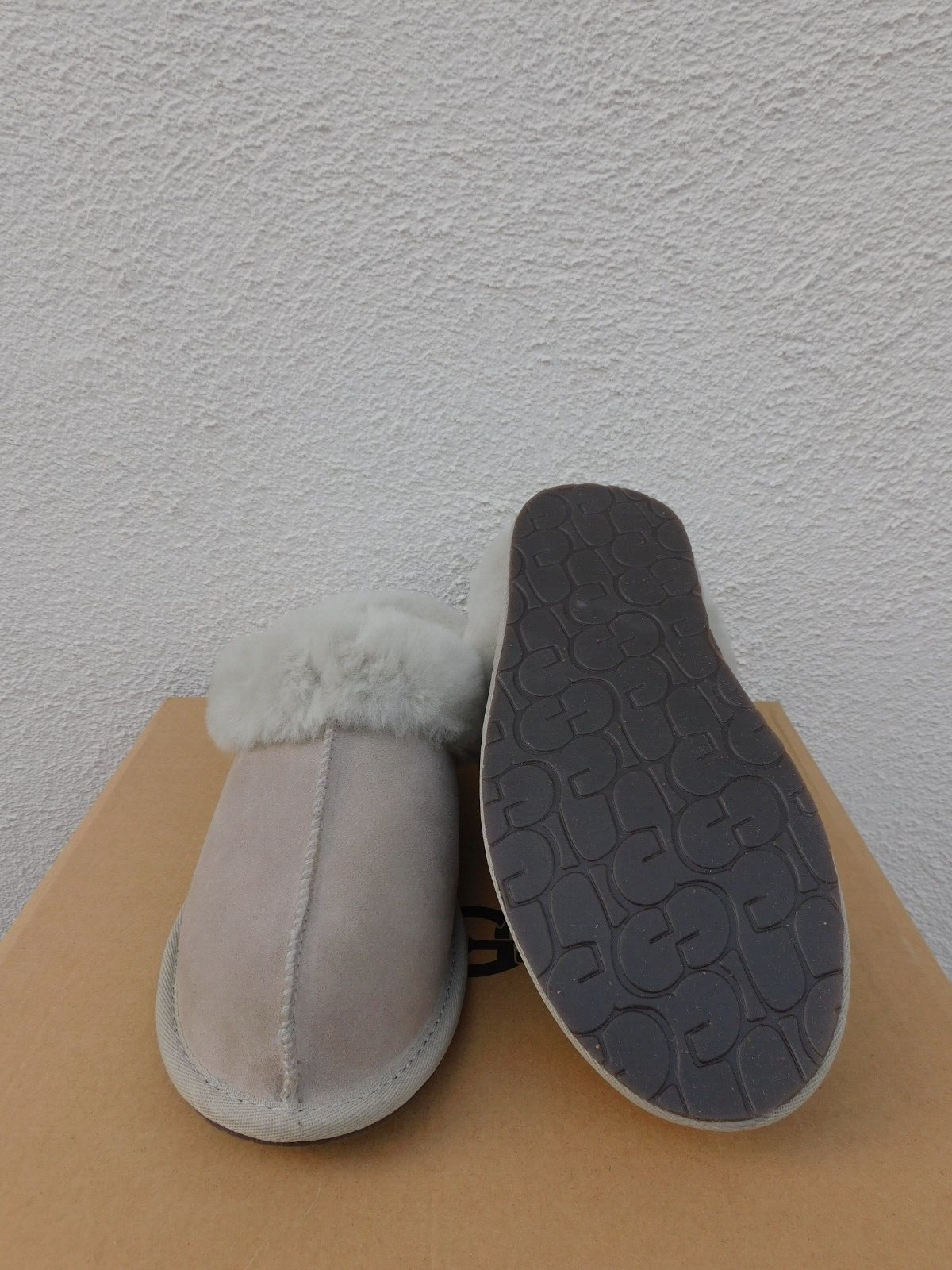 UGG GOAT MORAENE SUEDE/ SHEEPSKIN CUFF SLIPPERS, WOMEN US 7/ EUR 38 ~NIB UGG UGG Moraene - фотография #5
