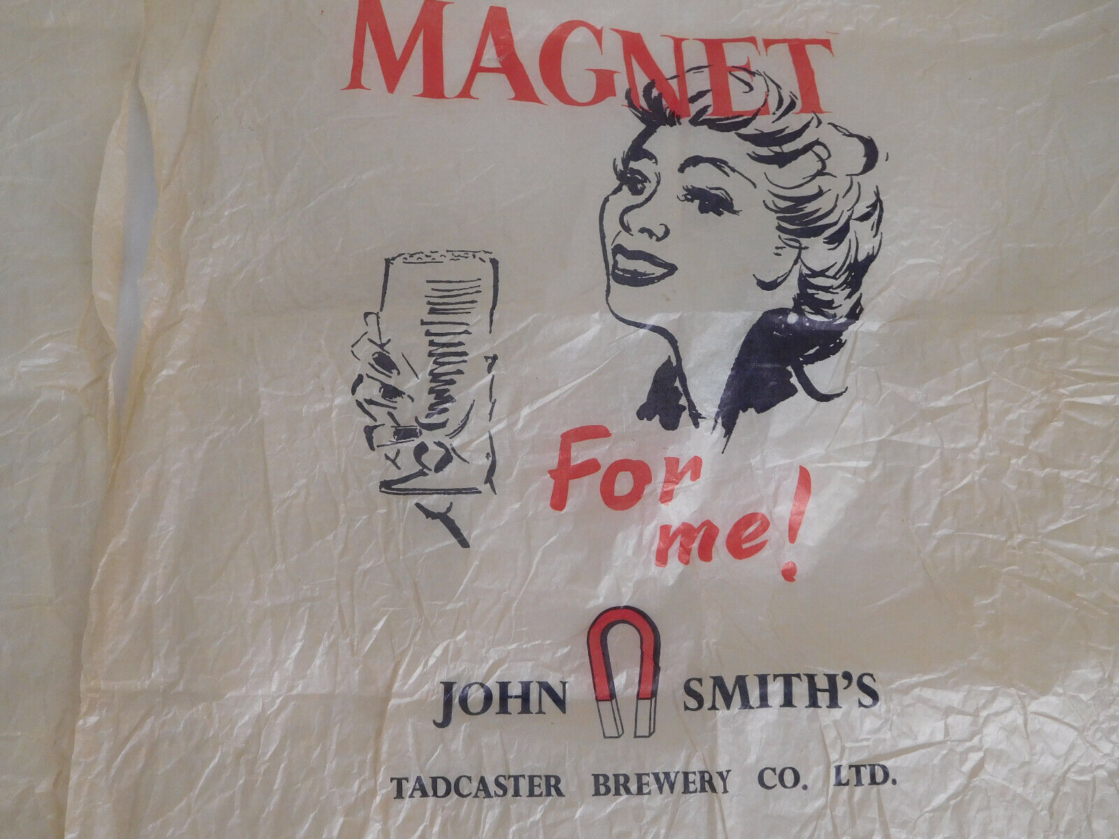 2 MAGNET John Smith's Tadcaster Brewery TISSUE PAPERS 14"x19" advertising John Smith's ale - фотография #3