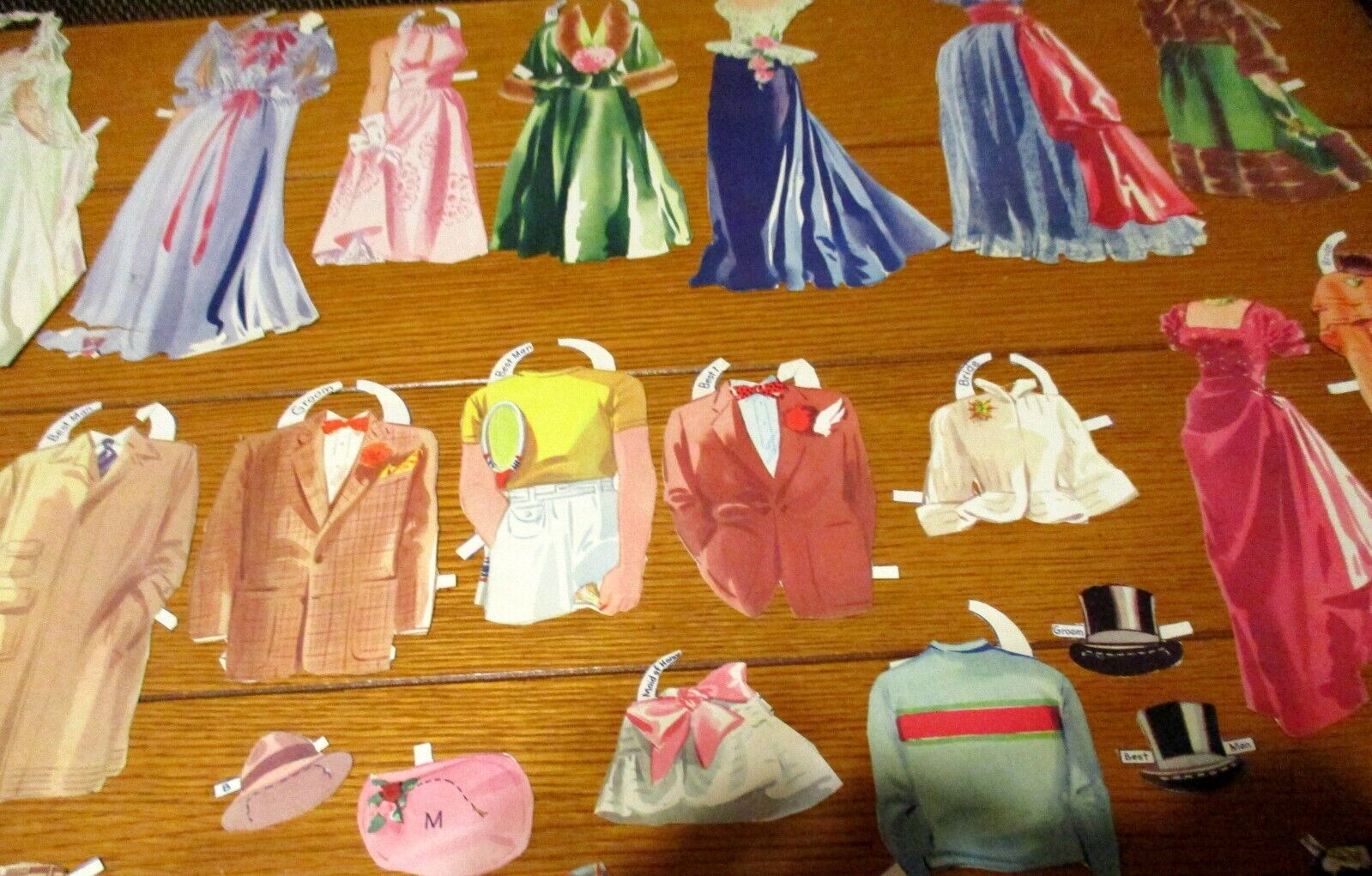 Vintage Paper Wedding Doll and Outfit Lot (30) W/6 Dolls & 24 Outfits   #20 Unbranded - фотография #11
