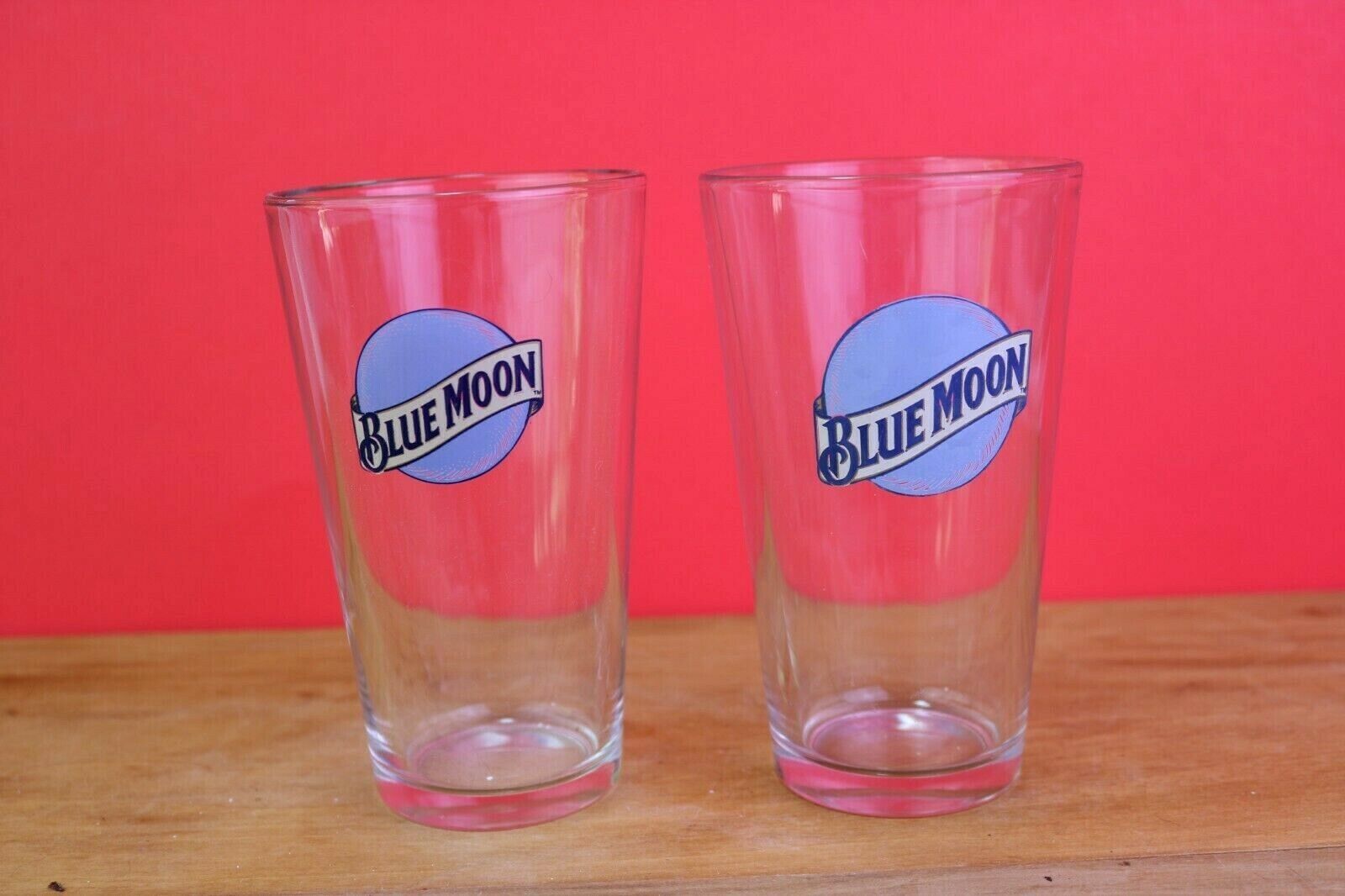 Blue Moon Beer Pint Glasses Set of 2 Barware Blue Moon - фотография #3