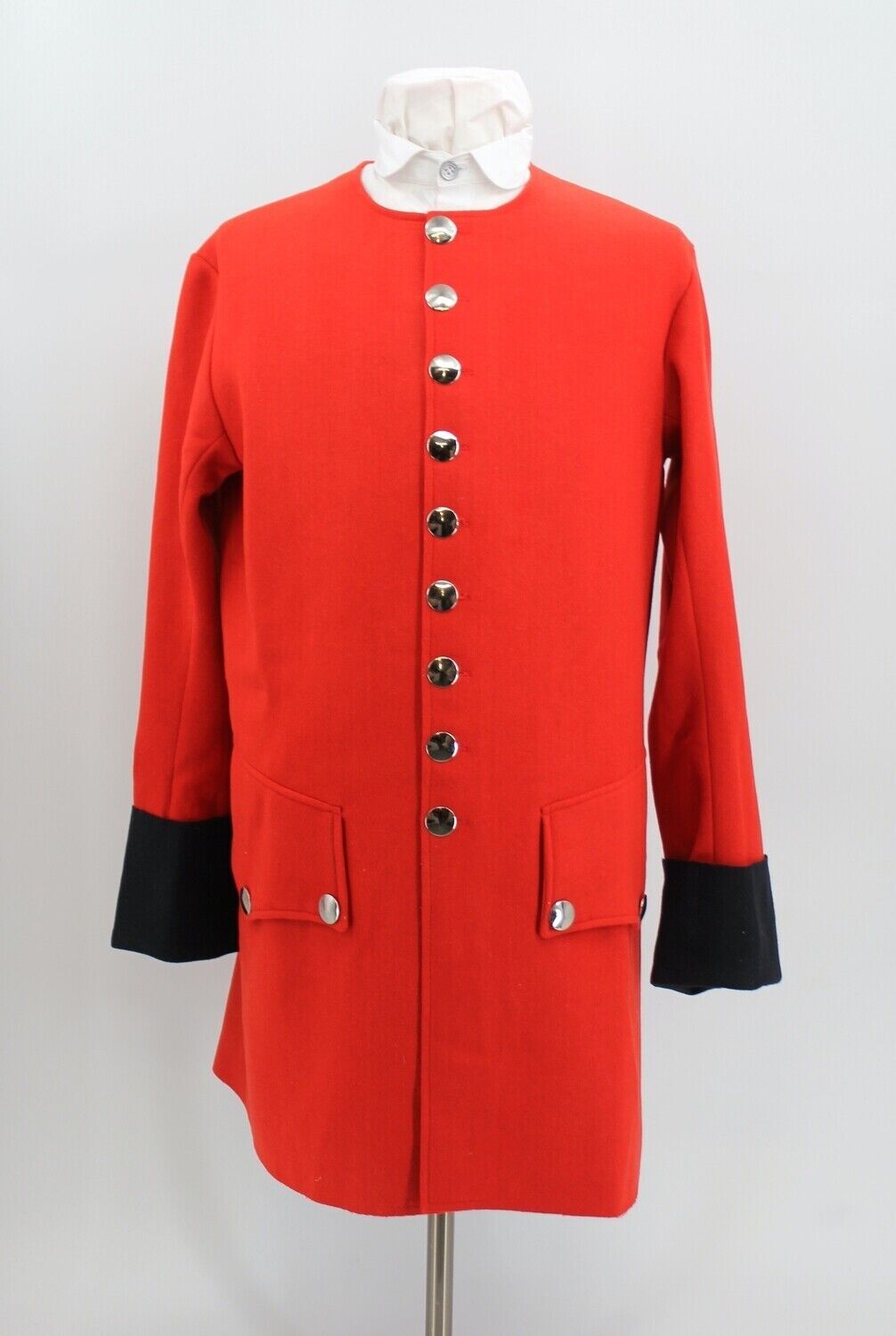 Red Wool Sleeved Waistcoat with Blue Cuffs - 1754 Virginia Regiment - Size 42 Без бренда - фотография #2