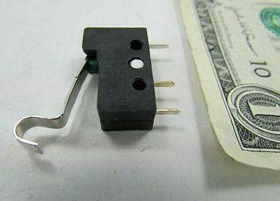 Lot 5 Cherry E63-04RP Miniature MicroSwitches, Normally Open & N Closed .1A 125V CHERRY E6304RP - фотография #6