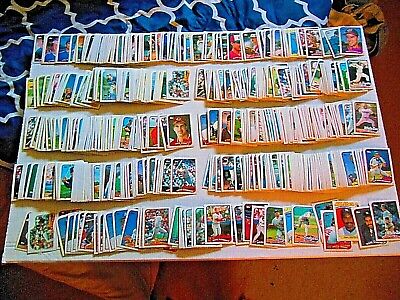 COLLECTION OF 759 TOPPS 1989 BASEBALL TRADING CARDS UN-SEARCHED. Без бренда