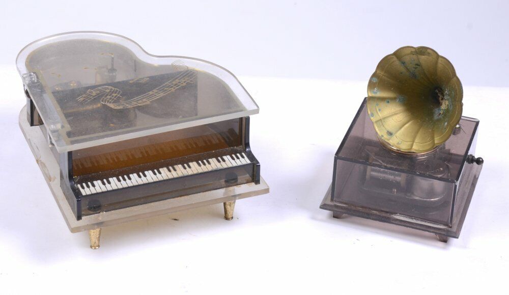 Lot of (2) Vintage Laurel Music Piano Box & Phonograph Music Box WORKING Laurel