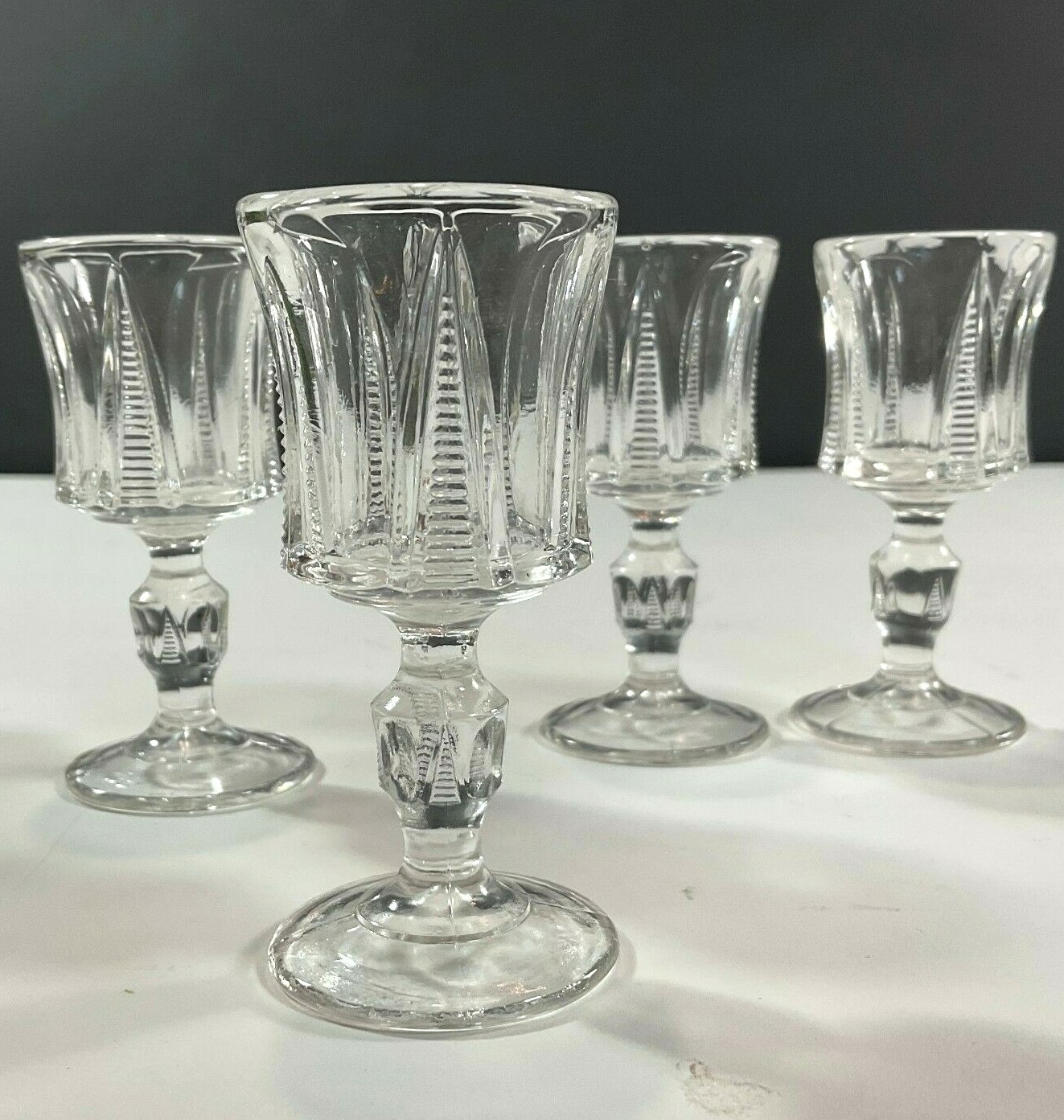EAPG Tarentum Glass Co Cordial Glasses Ladders Pattern Set of 4 Tarentum Glass Co N/A - фотография #2