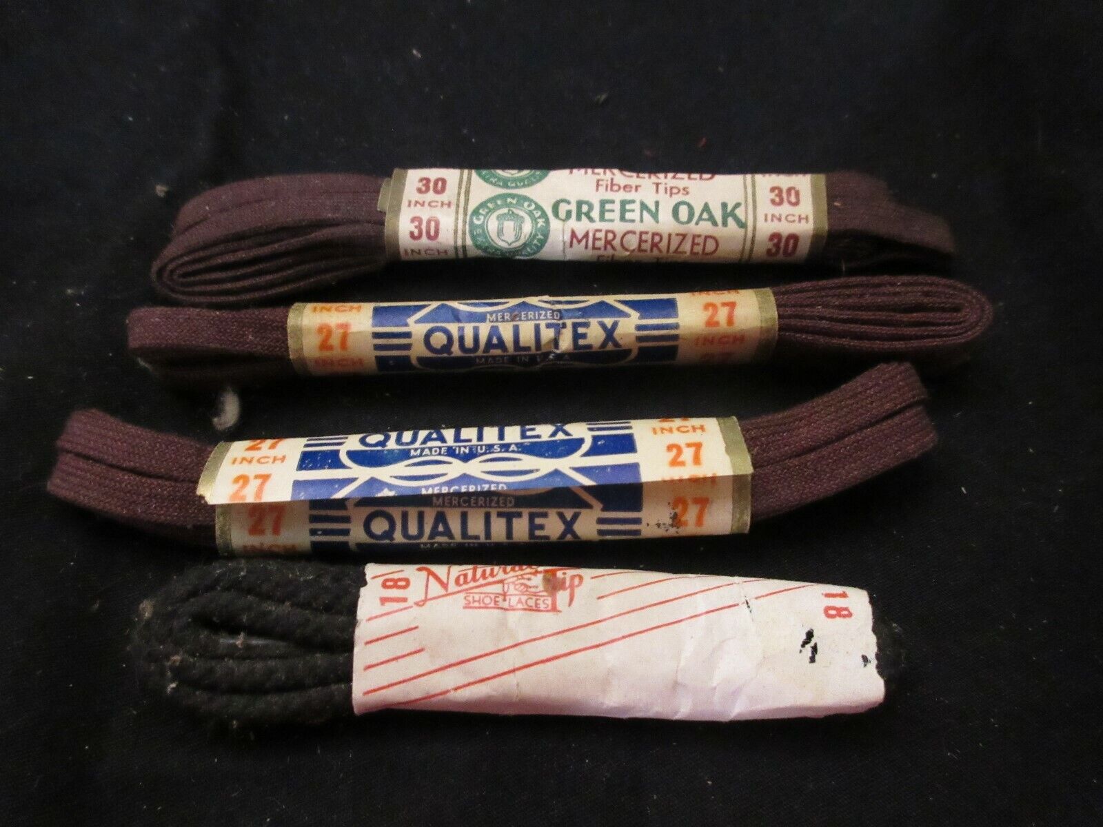 Vintage Lot-3 shoe polish tins 4 packs laces-Griffin,Esquire, Green Oak,Qualitex Esquire Griffin Does Not Apply - фотография #2