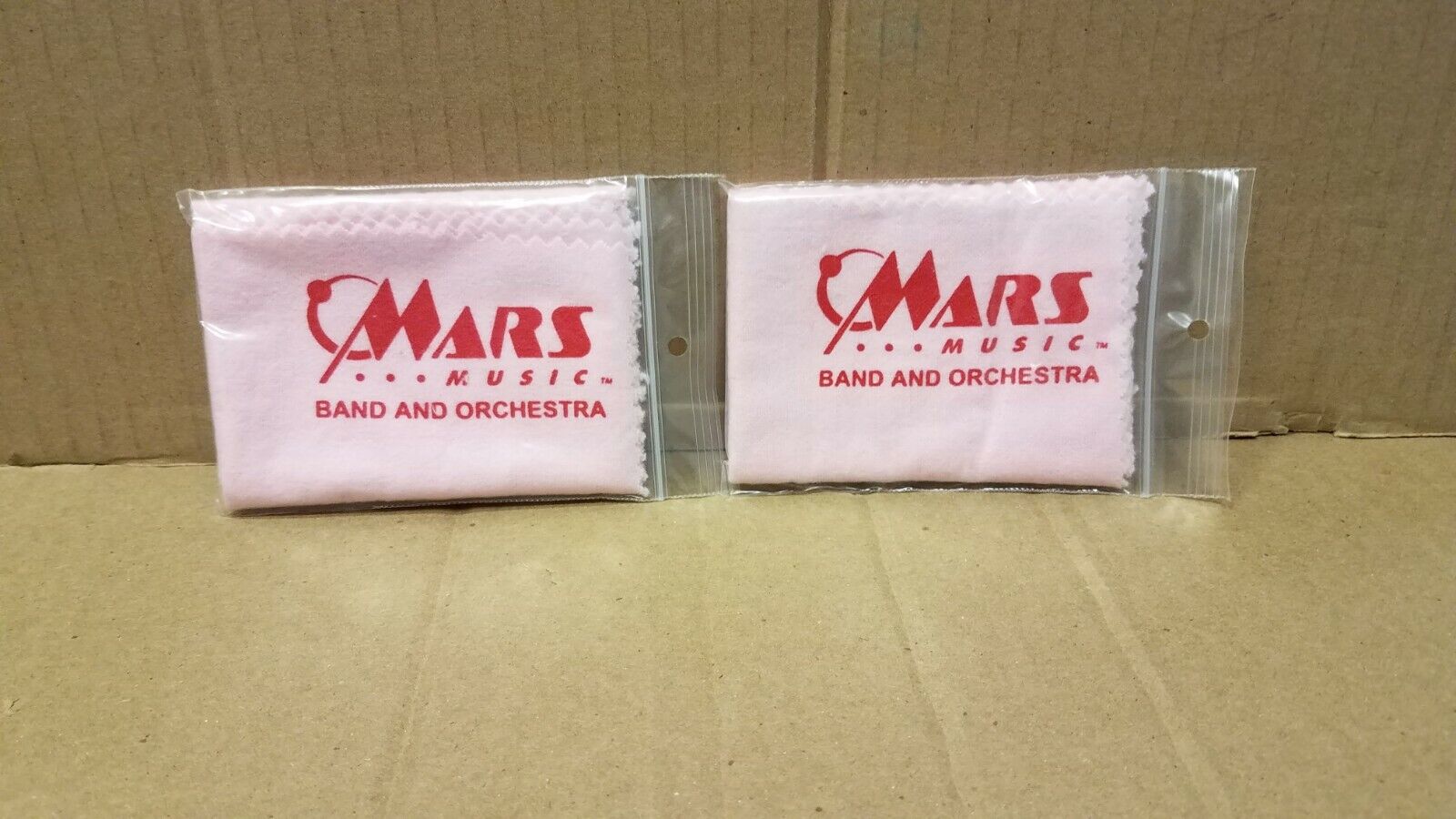 Lot of 2 Mars Music Band and Orchestra Polish polishing cloth Vintage  Mars Does Not Apply - фотография #2