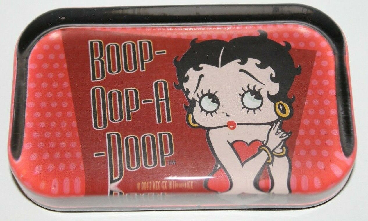 Betty Boop Paperweights - Set of 2 Betty Boop Glass Paperweights 2011 & 2013 Без бренда - фотография #5