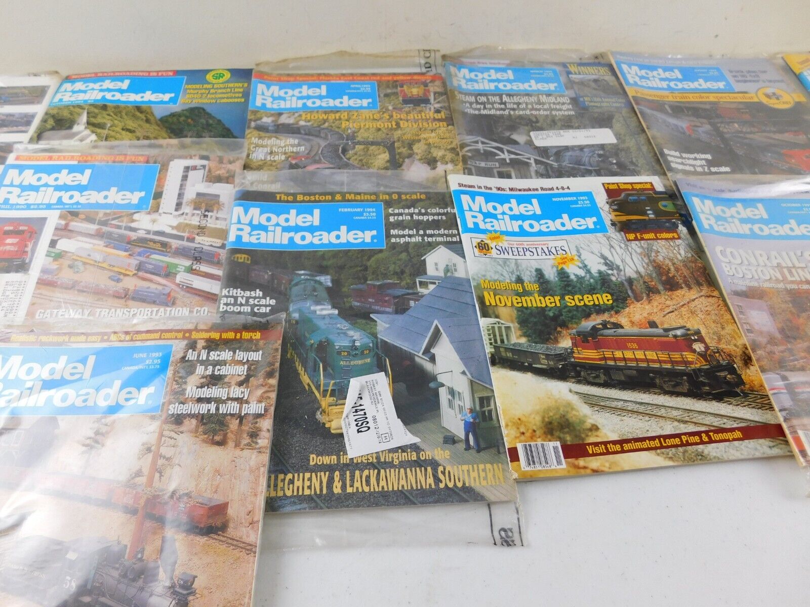 14 Vintage 1990's & 1984 MODEL RAILROADER Train Layout Magazines MINT Без бренда - фотография #3