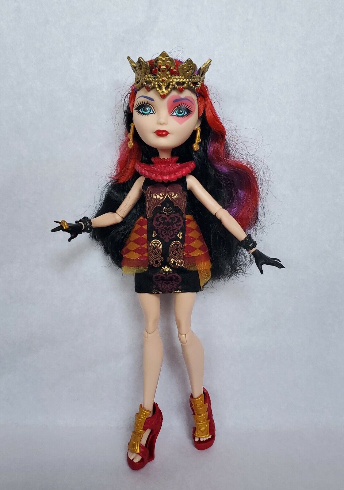 Lizzie Hearts doll **READ** Way Too Wonderland First Chapter Ever After High Mattel
