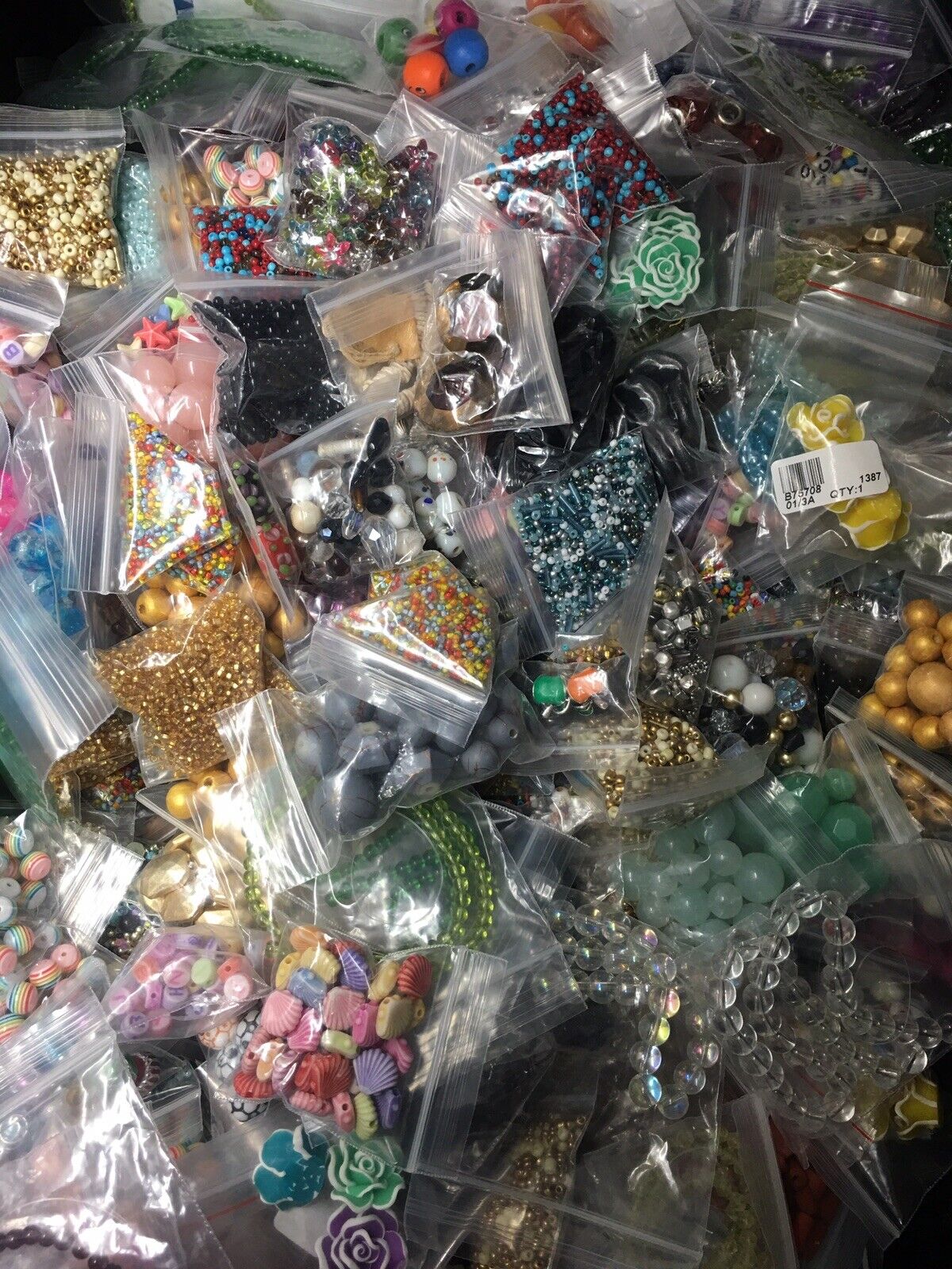F&B👑🐝 40 Bags FINDINGS & BEADS Lot Of Jewelry Making Supplies Pendants Closure MrsQueenBeead Like Items Shown In Pics - фотография #12