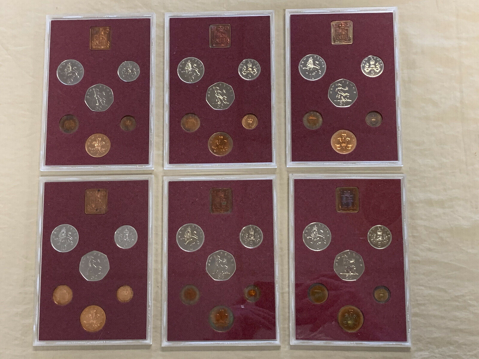 6 total 1979 UK United Kingdom 6 Coin Proof Sets in Plastic Cases - KM# PS-35 * Без бренда