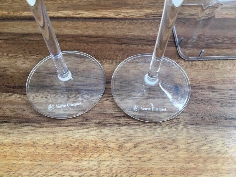 6 VEUVE CLICQUOT Tulip French Champagne 8" Flutes with Rare White Logo Glasses  Veuve Clicquot - фотография #3