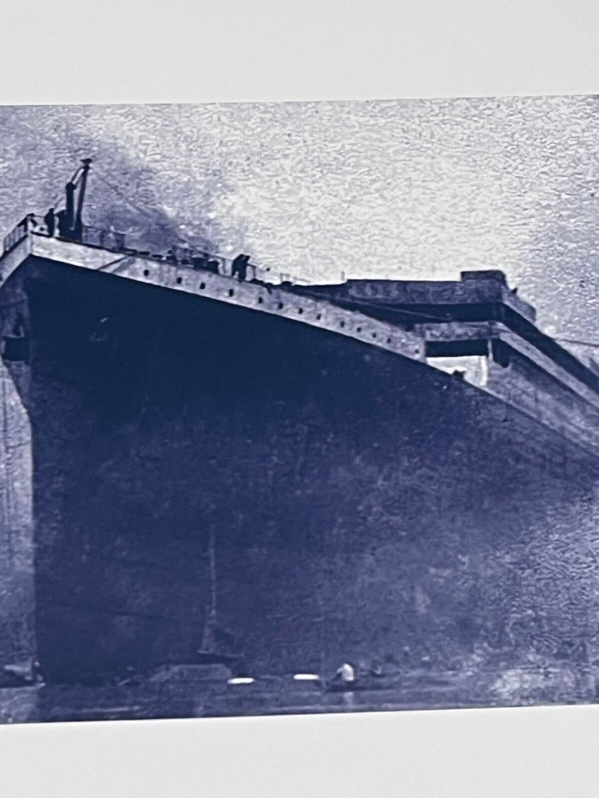 RMS TITANIC LAUNCH MAY 31, 1911, CLIMBING OUT OF THE MIST PHOTO REPRINT HQ PRINT Без бренда - фотография #3