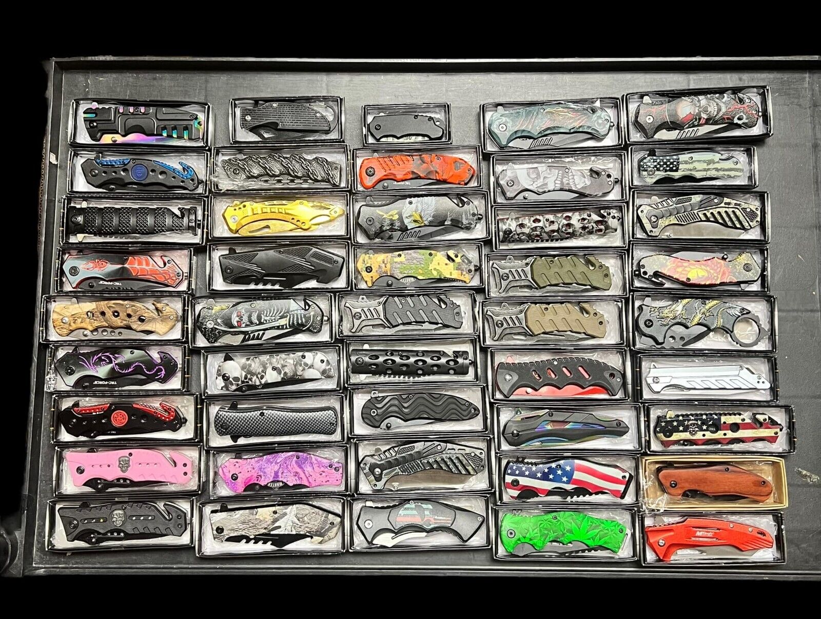 LOT OF 45 Spring Assisted pocket knife Collectible Design Wholesale Knives AS-IS Без бренда