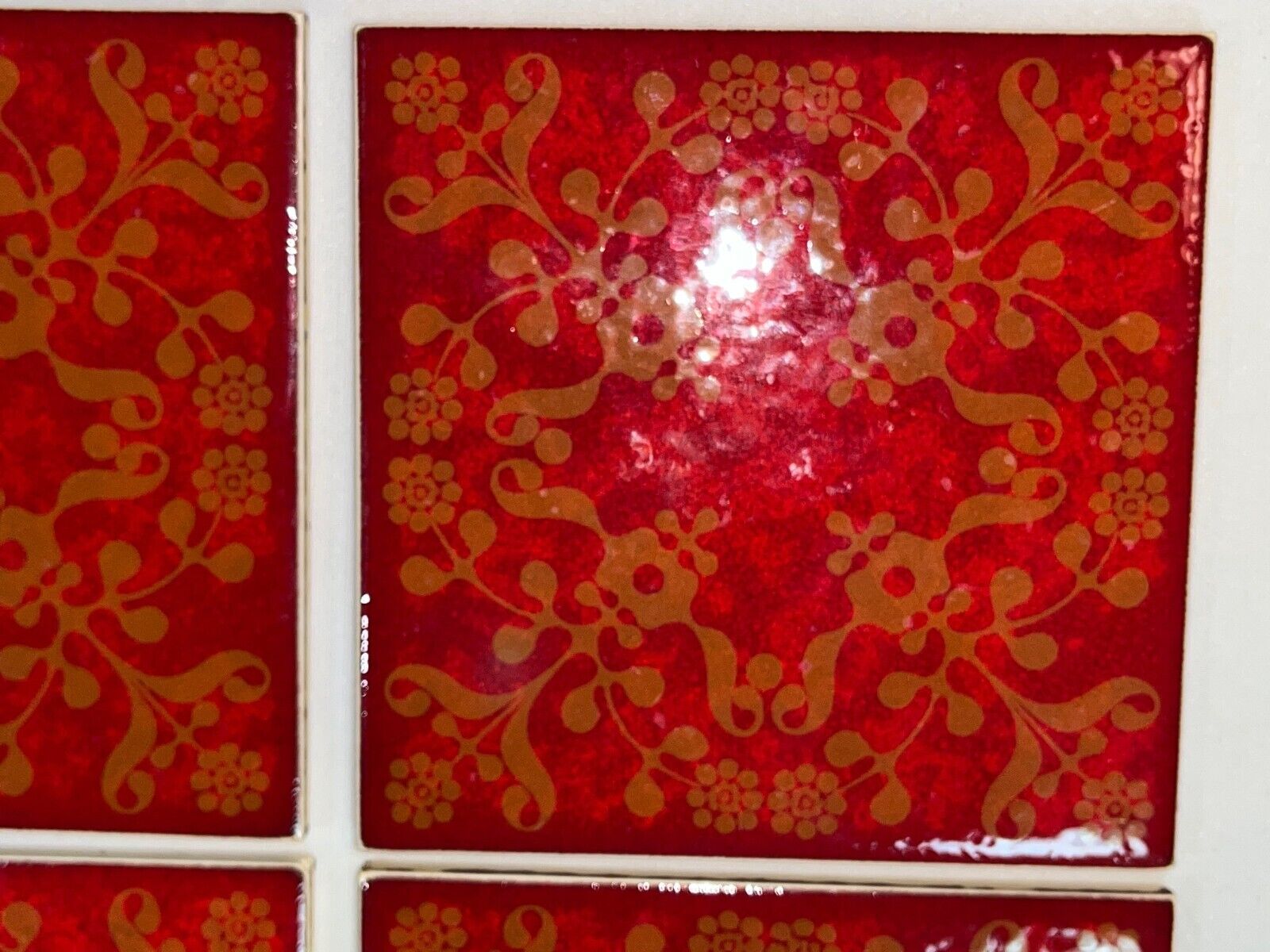 Vintage Mettlach Saar German Red Decorative Tile Set of 4 Без бренда - фотография #6