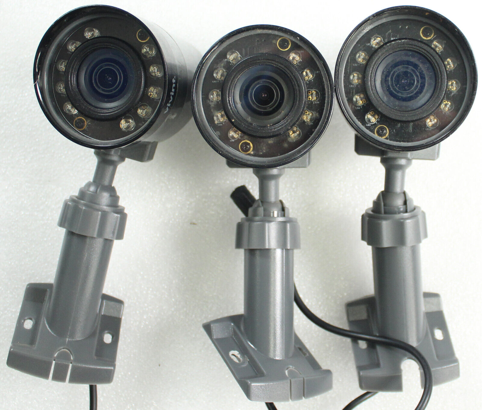 Lot of 3 Vivint HD400W Outdoor Security Camera Wireless HD W/ Night Vision Vivint VS-HD-W400-110