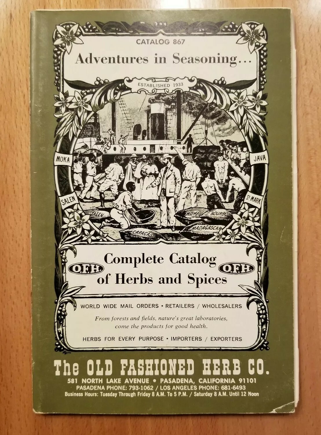 Adventures in Seasoning spice catalog 867 Old Fashioned Herb Company 1960s 80 pg Без бренда