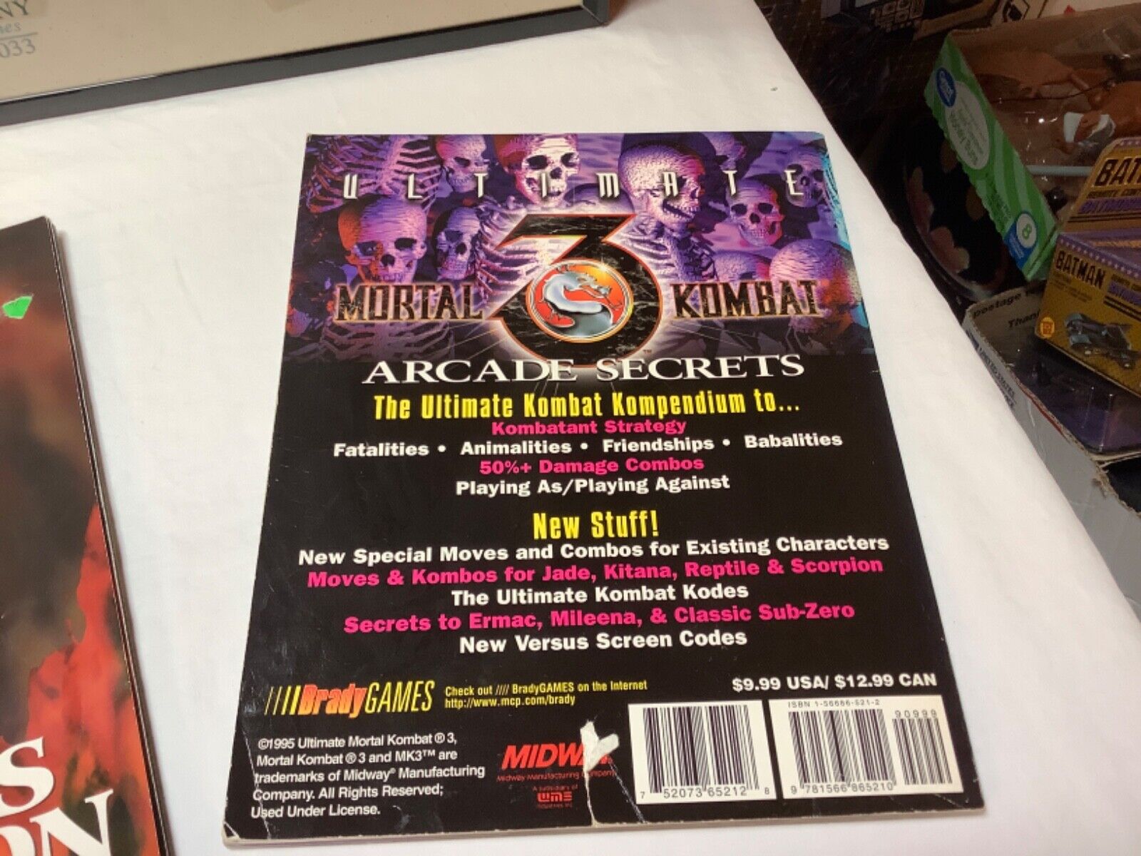 Vintage Mortal Kombat Super Book1994, Mortal Kombat Fighters Kompanion 1996, Mor Midway - фотография #12
