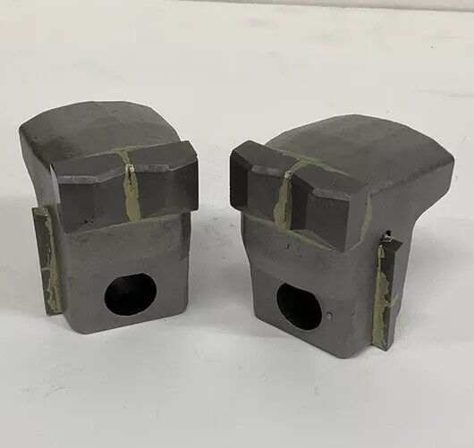 FAE/CAT Type C3 Carbide Side Scraper Mulcher Tooth, Right & Left Без бренда C3