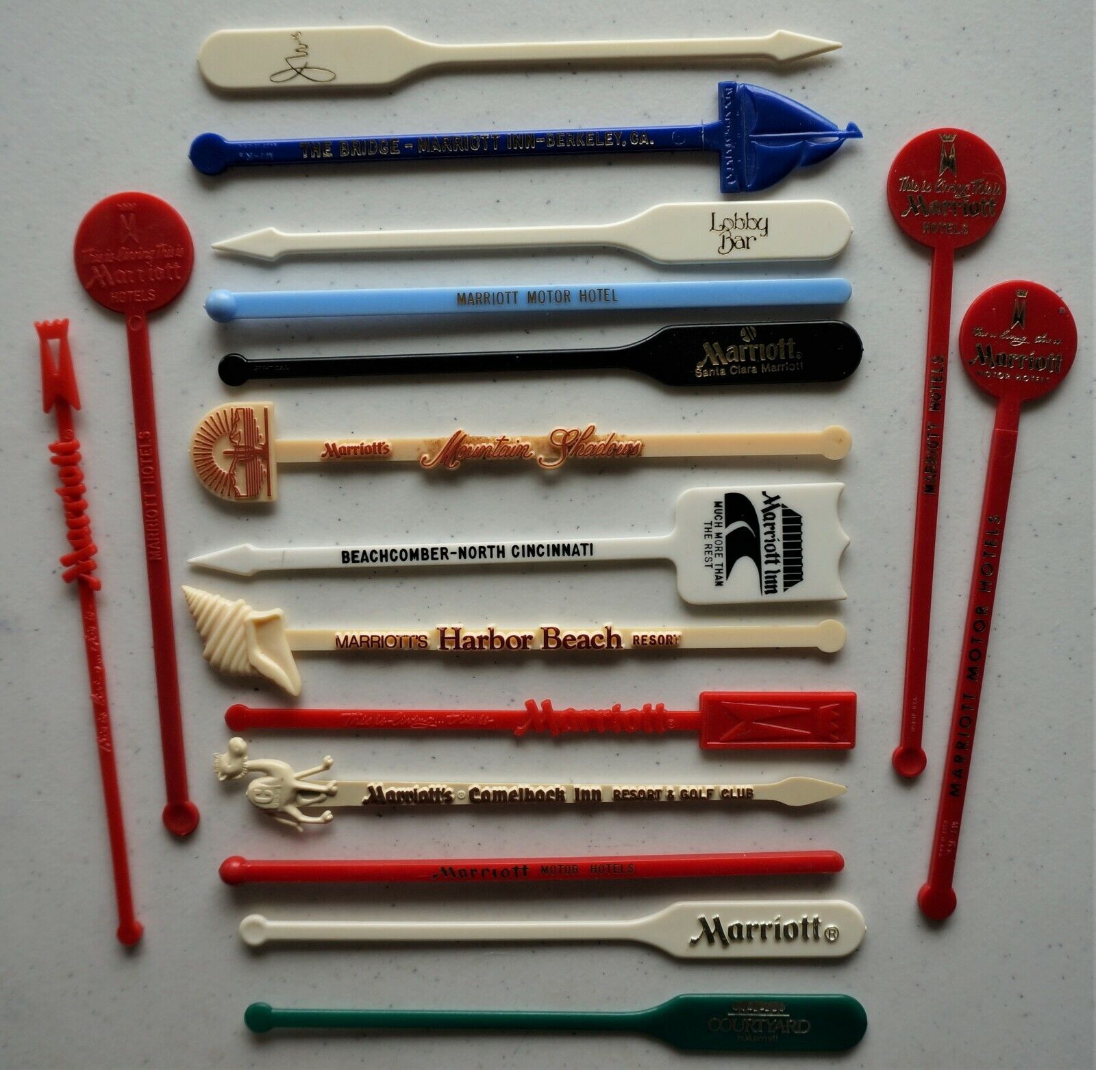 17 vintage Marriott swizzle/stir sticks, all different Без бренда