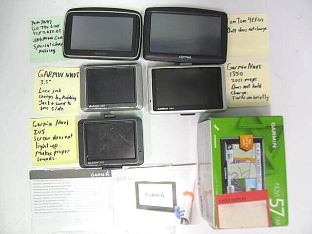 LOT-5 Global Positioning System Recievers, 1 box, 1 manual: repair/ parts bundle Tom Tom & Garmin 867-5309