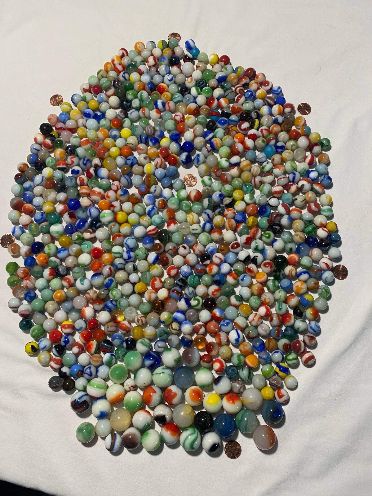 lot of 702 vintage Christensen Peltier Akro Agate marbles ? .57" to 1" G to M Без бренда - фотография #8