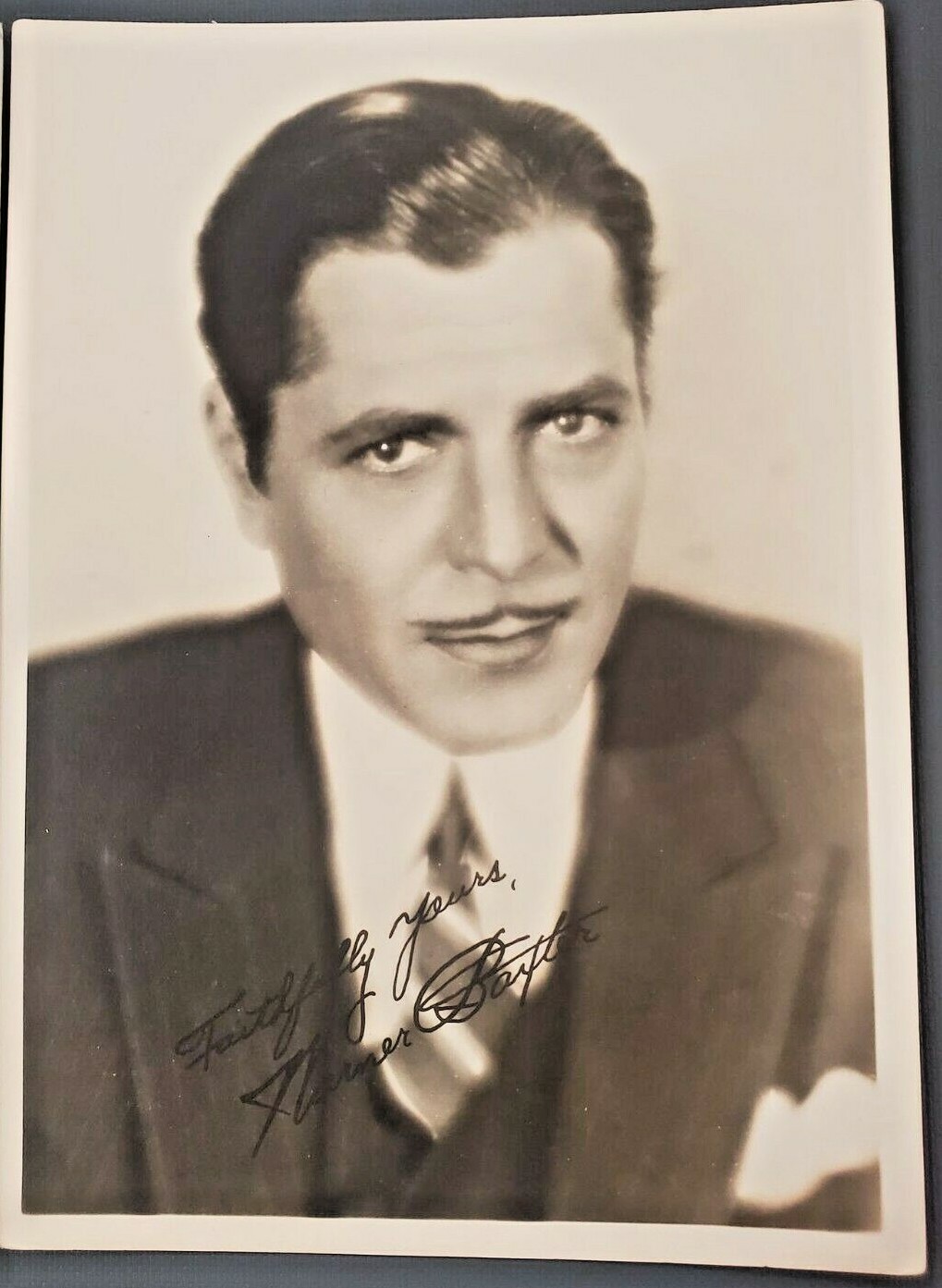 Warner Baxter (2) 5x7 Autographed Sepia Photos  **REPRINTS** Без бренда - фотография #6