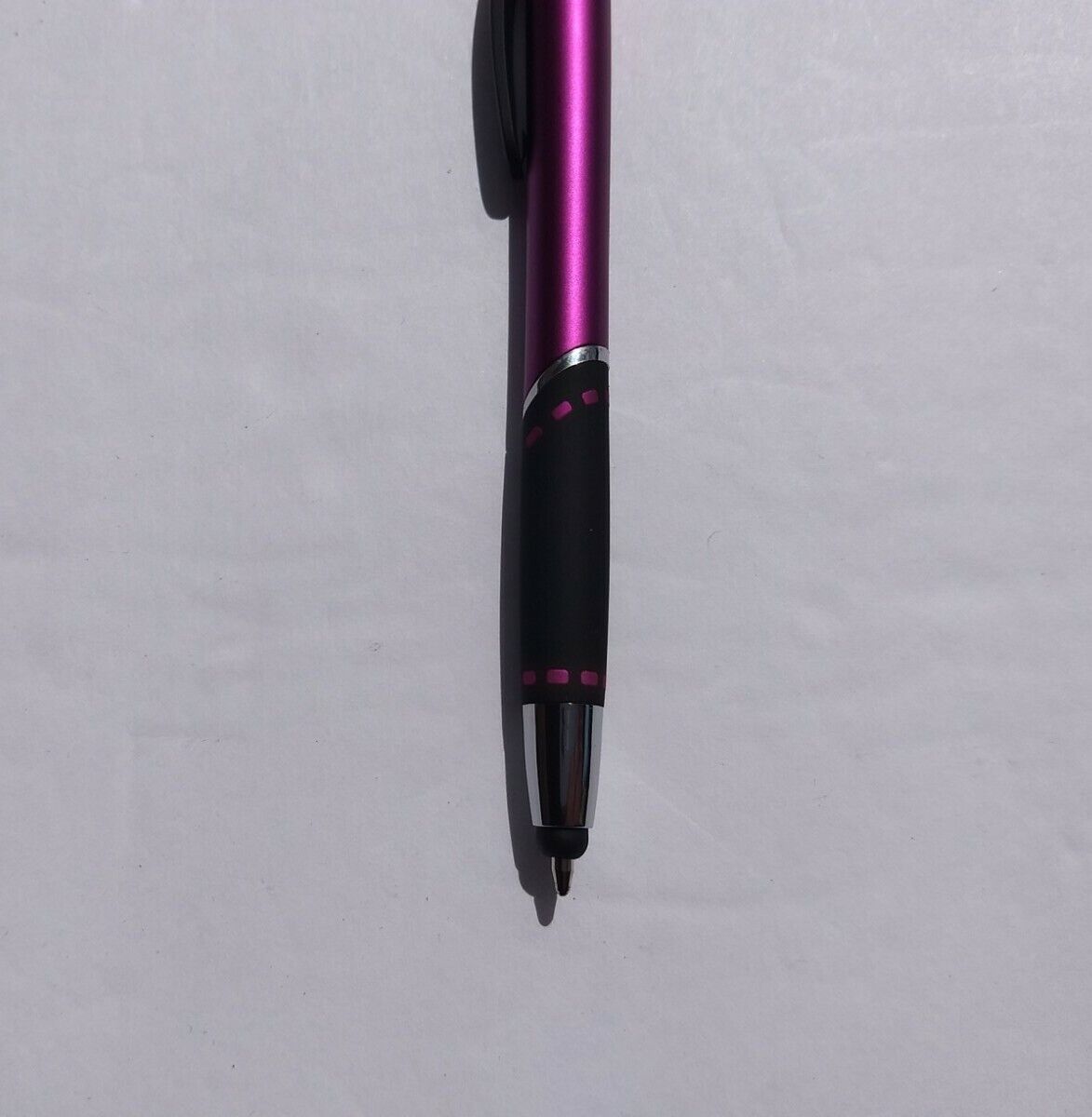 30ct Lot Norwood Lace Retractable Stylus Click Pens: METALLIC PINK / MAGENTA NORWOOD 55831 - фотография #4