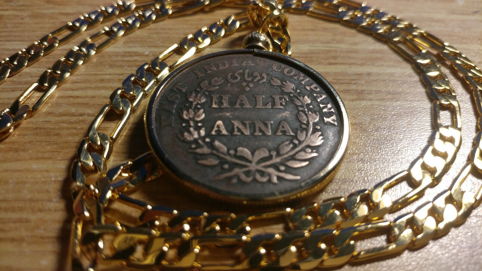 1835 East India Company Half Anna 31mm Pendant 18kgf 24" Gold filled 5mm chain Everymagicalday - фотография #3