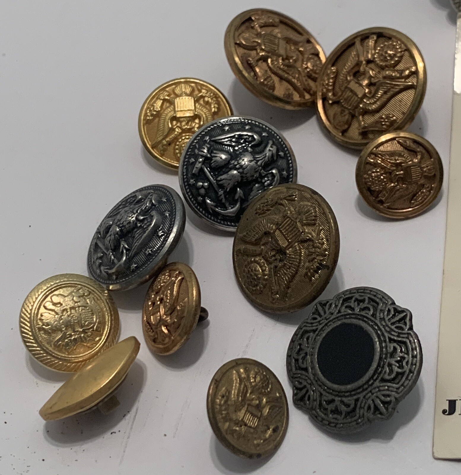 Lot 26 BUTTONS - Military (some Fine Quality), JHB made Italy, 3 Big 1 5/8", BGE Без бренда - фотография #2