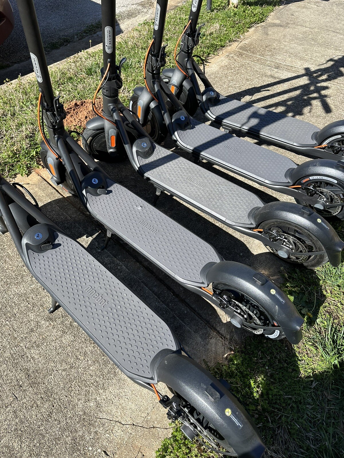 Segway Ninebot F30 Scooter FOR PARTS Segway ‎6489376 - фотография #4