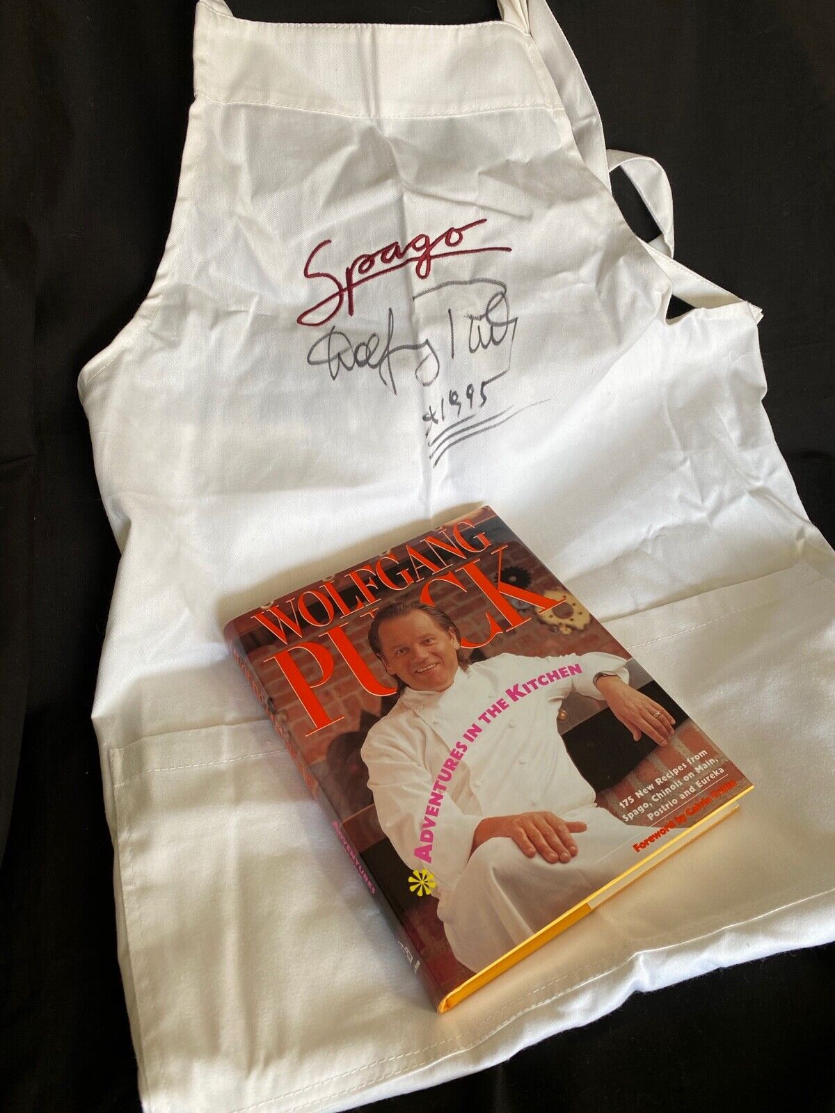 WOLFGANG PUCK SIGNED "SPAGO" APRON + "ADVENTURES IN THE KITCHEN" BOOK Без бренда - фотография #12