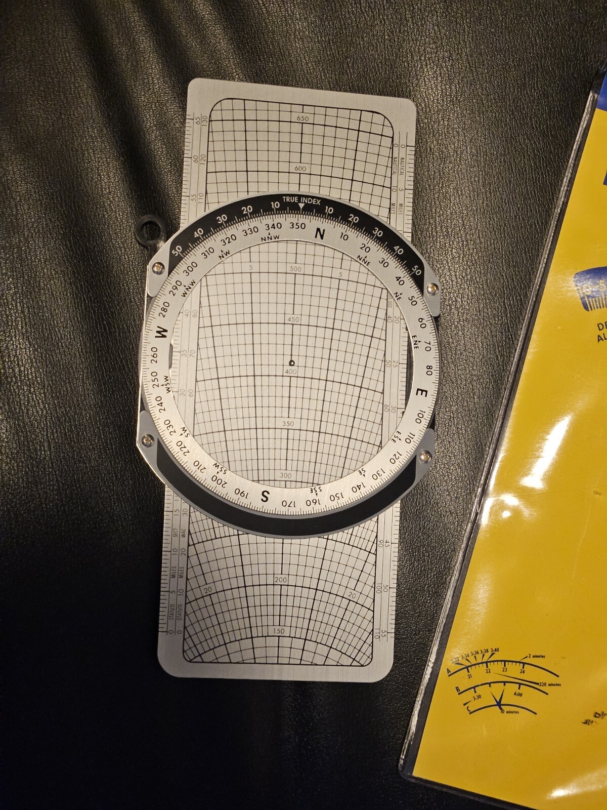 Jeppesen Slide Graphic Flight Computer Metal with manual and case-NEW Old Stock Без бренда - фотография #4