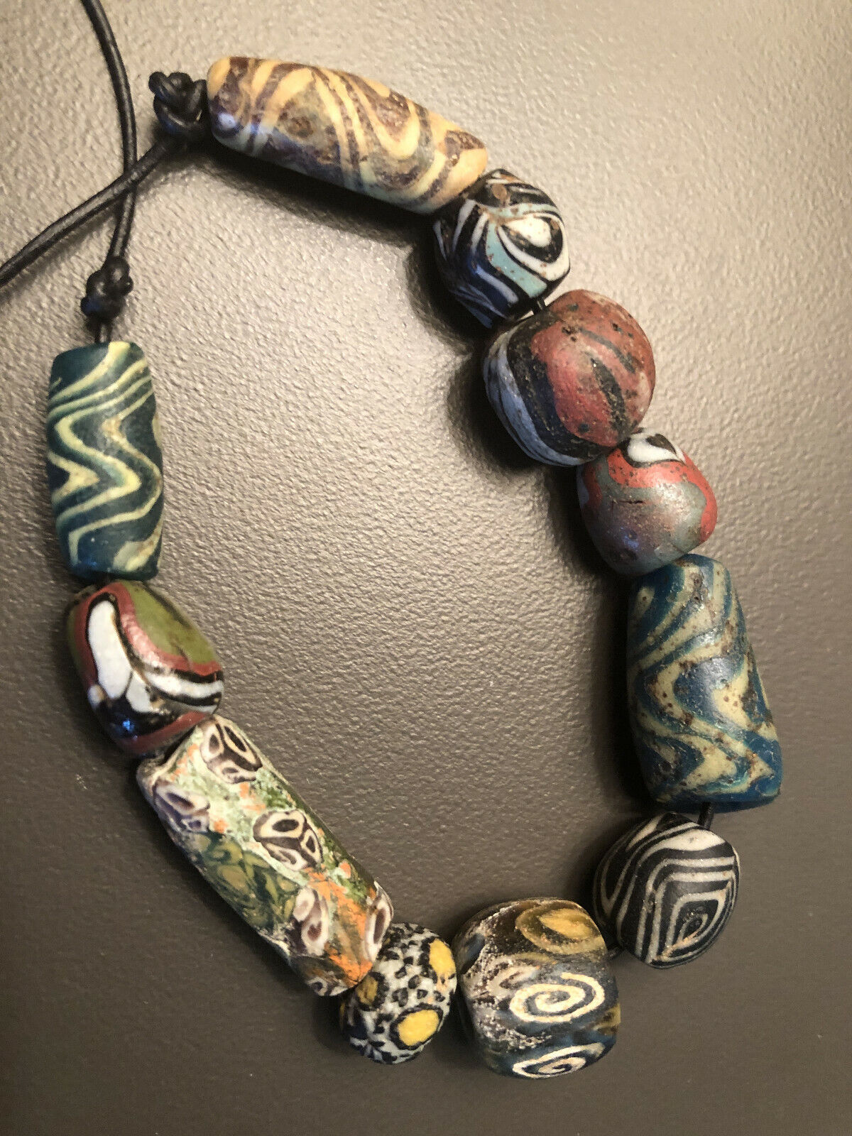 Ancient Islamic Glass Bead Group of 11 Medium Beads Без бренда - фотография #4