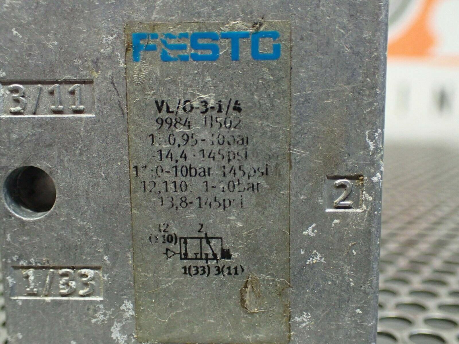 FESTO VL/0-3-1/4 Pneumatic Valves Used With Warranty (Lot of 3) See All Pictures Festo VL/0-3-1/4 - фотография #3