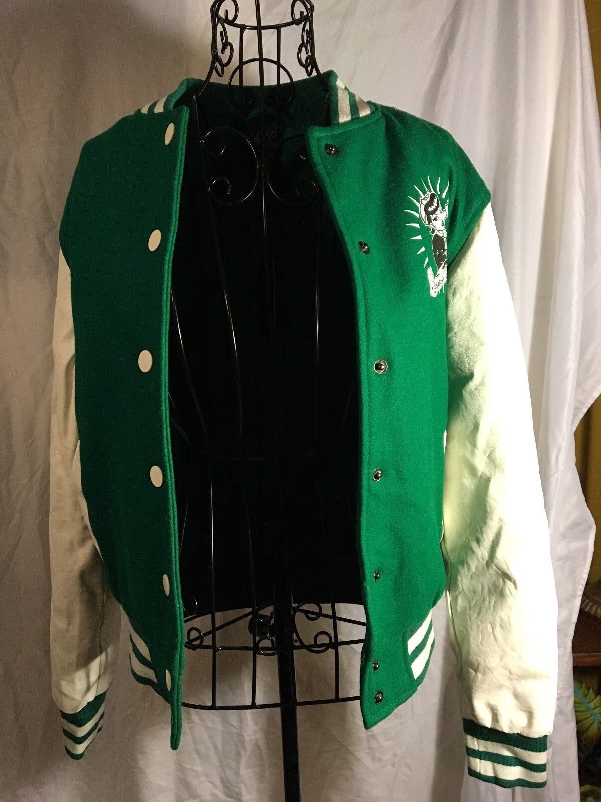 NWT Teen girl's Urban Classics old school jacket green and white size medium Urban Classics TB217 - фотография #7